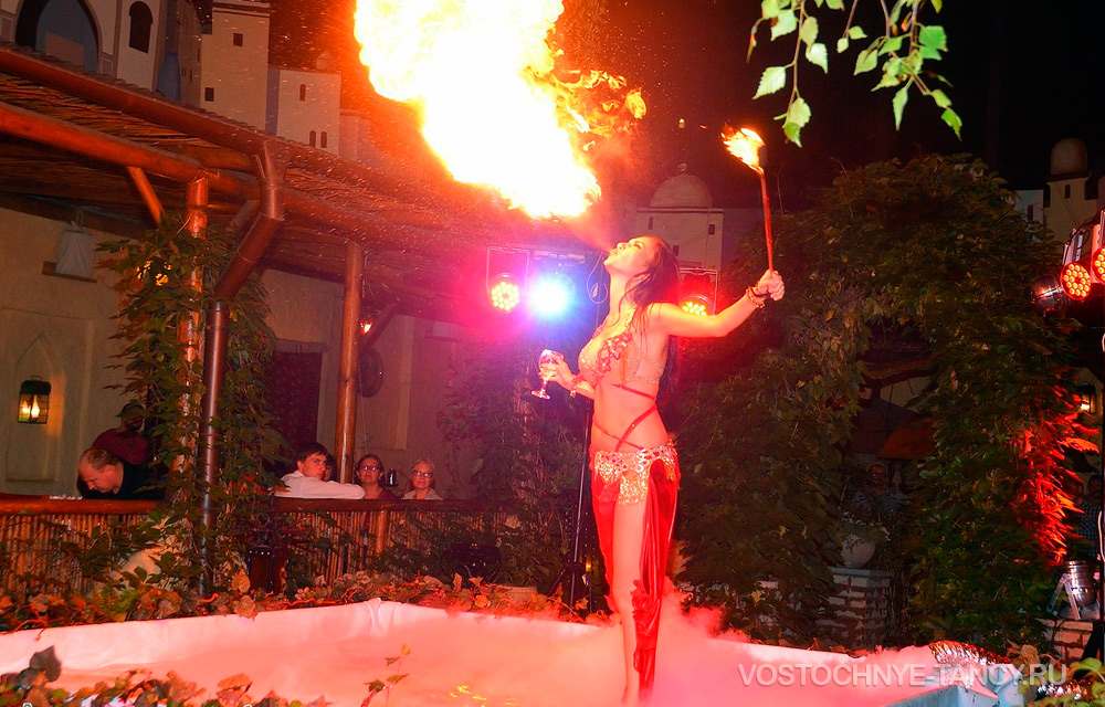 восточные танцы с огнем